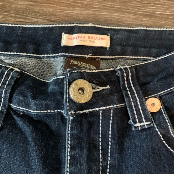 True Religion Limited Edition World Tour Denim Jeans 31x31 - Picture 3 of 11